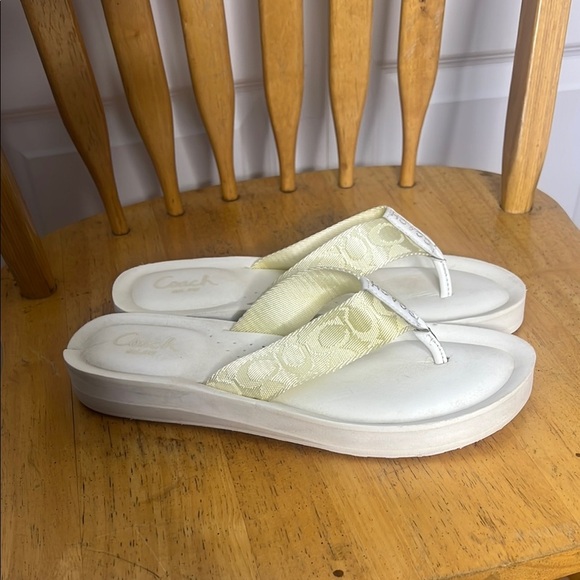 Coach White and Tan Flip Flops - Picture 3 of 6